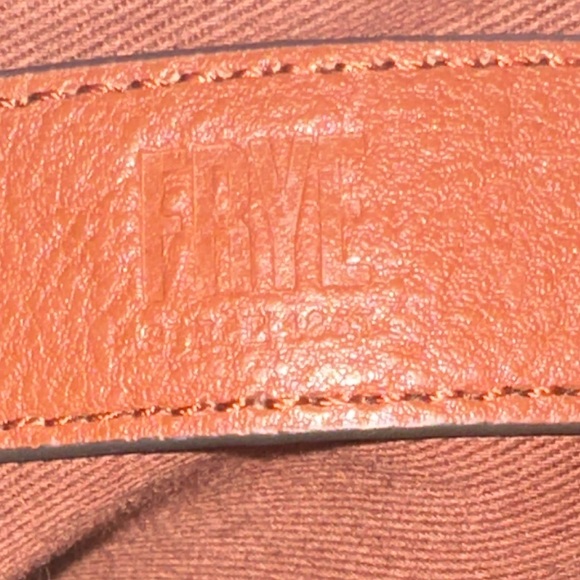 FRYE Leather Side Pocket Hobo Bag in Cognac, Like New! Gorgeous! - Picture 15 of 16
